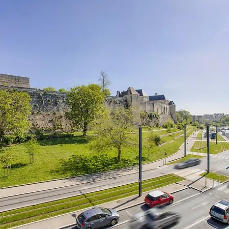 Hyper Centre De Avec Vue Chateau Apartment *